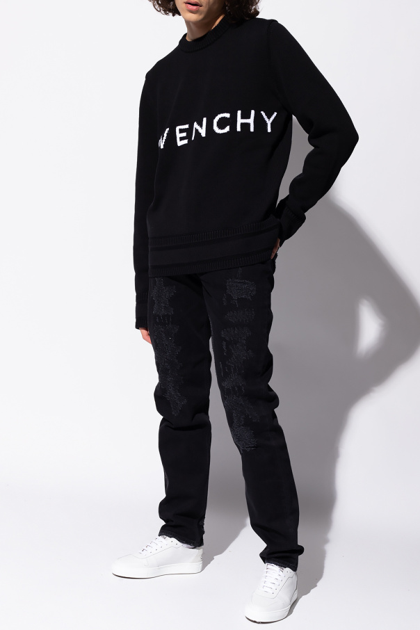 givenchy item Distressed jeans