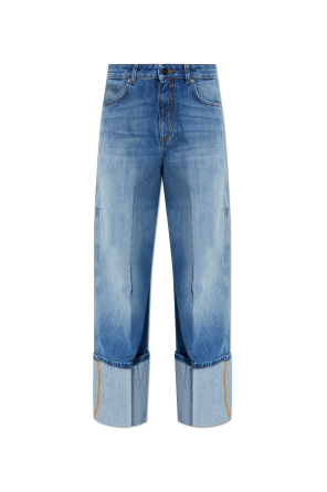 Jeans mit weiten Beinen