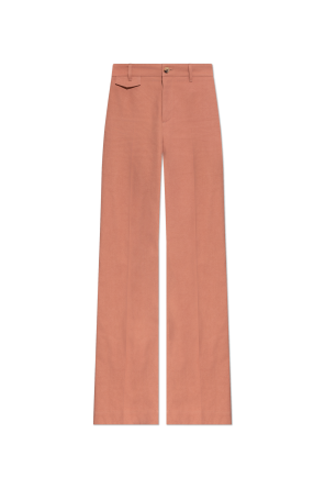 Hose mit ausgestelltem Bein