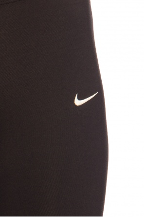 Nike Training MC Sneakers in zwart en wit