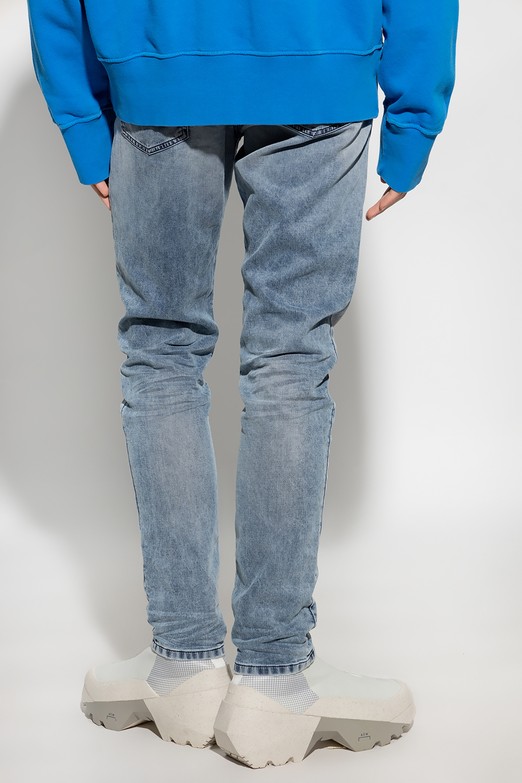 Diesel ‘D-STRUKT JOGG  L.32’ jeans