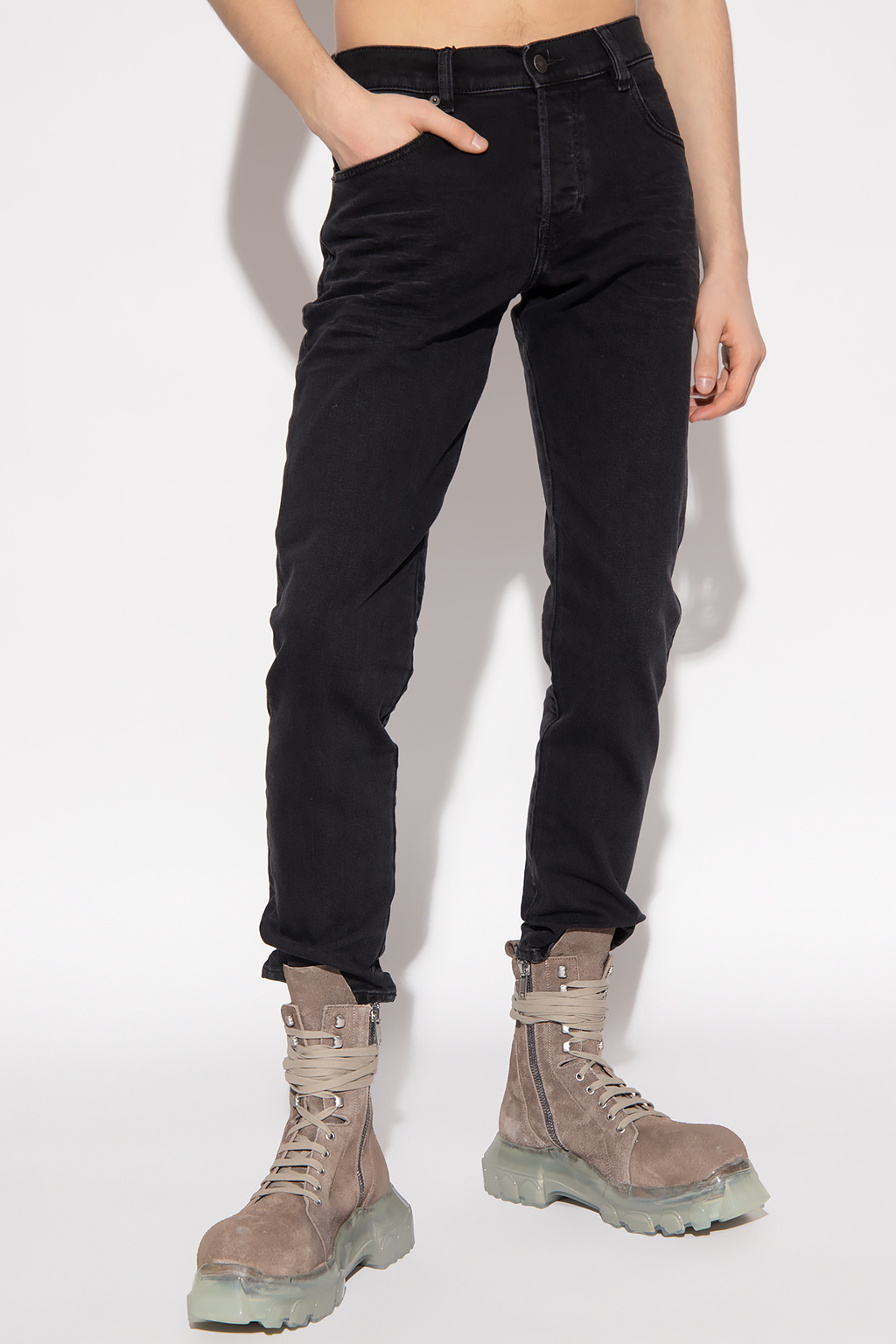 Diesel ‘D-Yennox’ tapered leg jeans