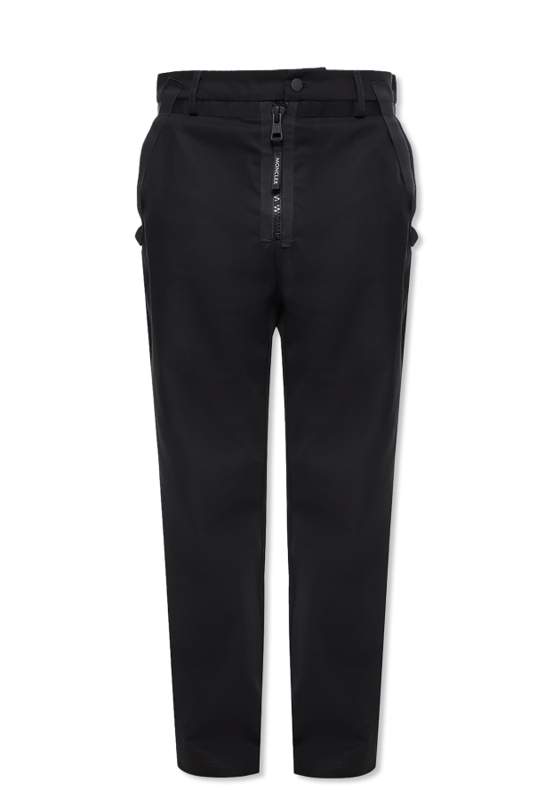 Moncler Genius 5 Aggiungete un paio di shorts particolari al vostro guardaroba estivo con il modello Ares di