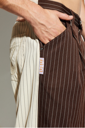 PDF Hose mit Streifenmuster