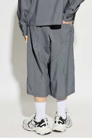 PDF Pantalones cortos con estampado de rayas