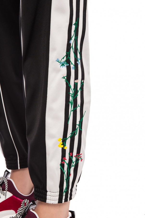 Buy adidas white 3 Stripe Flower Print Sweatpants for Women in Riyadh,  Jeddah