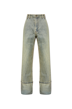 ‘Straight’ jeans