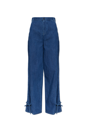 Jeans with wide legs