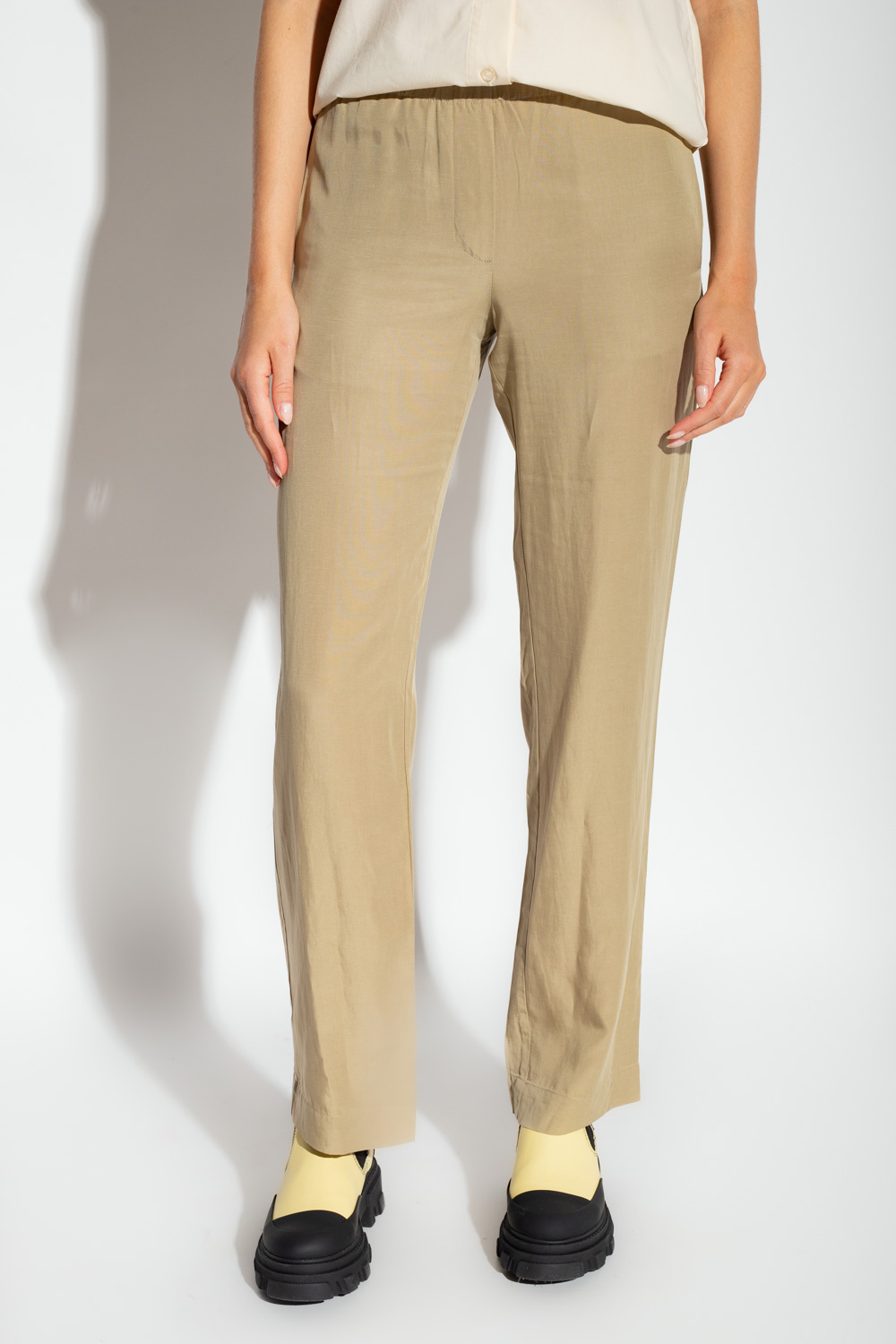 Samsøe Samsøe ‘Hoys’ pleat-front trousers