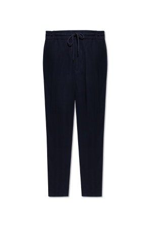 Loose-fitting trousers