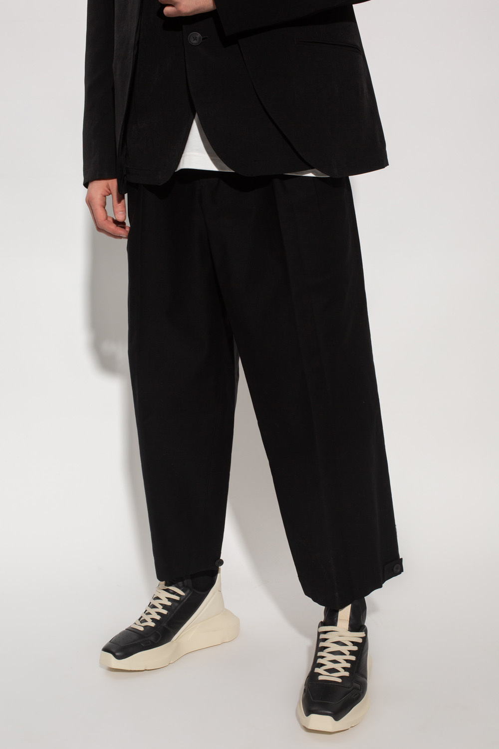 Yohji Yamamoto Trousers with pockets