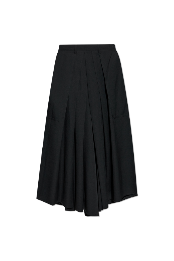 Pleated trousers od Yohji Yamamoto