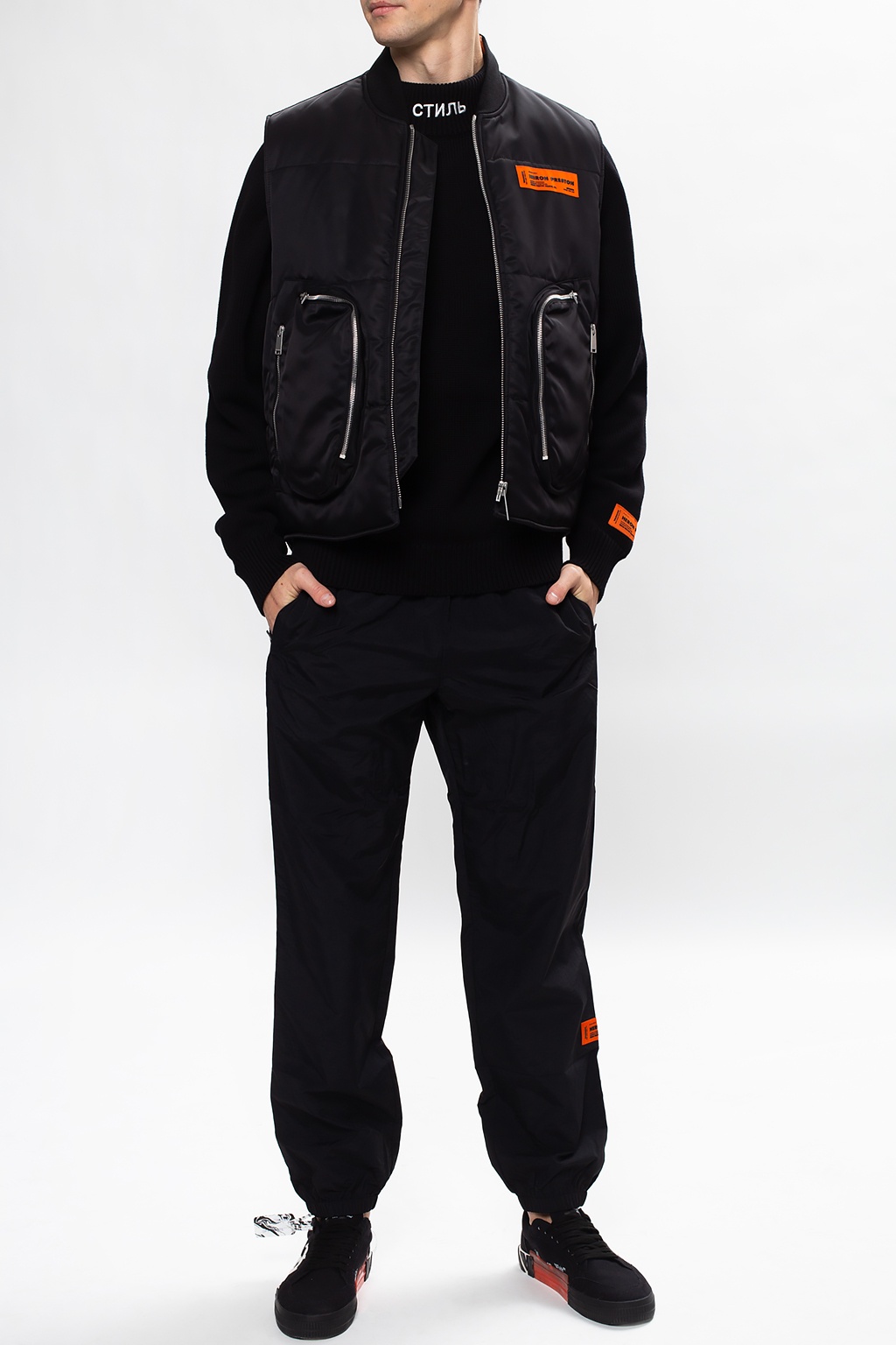 Black Nylon pants Heron Preston - veste en jean à motif demi-lune -  GenesinlifeShops Australia