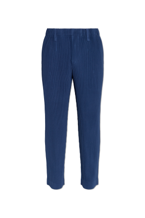 Pleated trousers