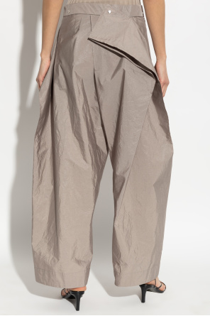 Issey Miyake Spodnie z szerokimi nogawkami