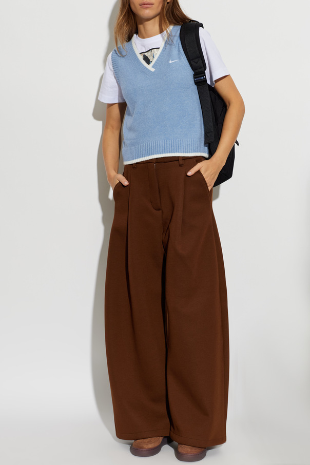 Nike Pantalones con perneras anchas