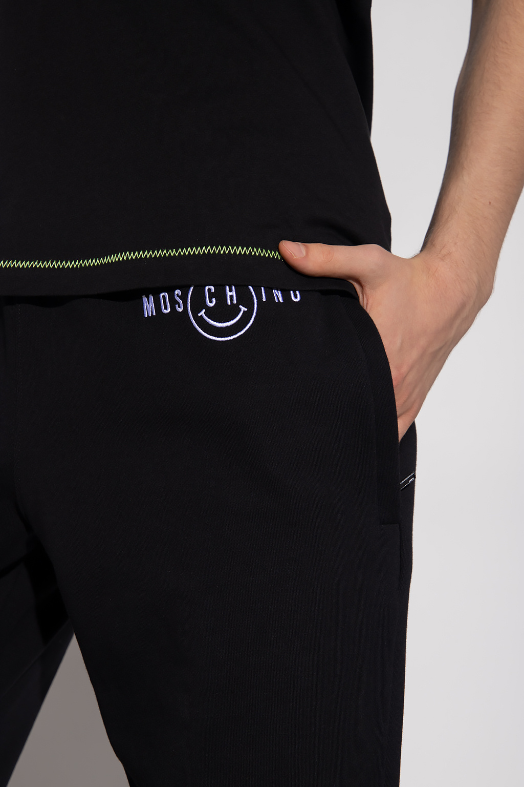 Moschino Shorts negros deportivos de doble capa de South Beach