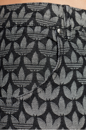 ADIDAS Originals Jeans mit Monogramm