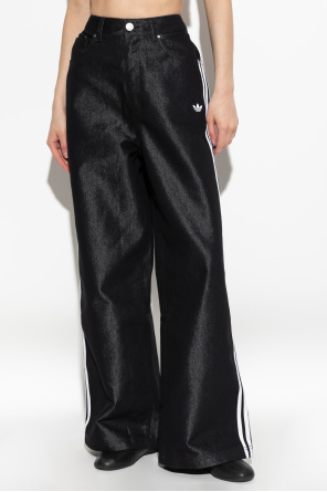 ADIDAS Originals Jeansy z logo