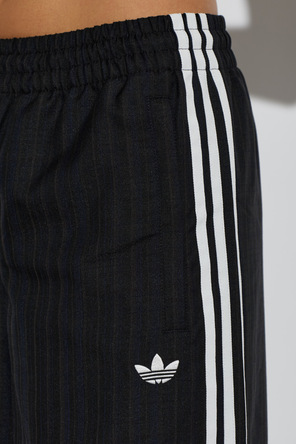 ADIDAS Originals Nohavice so širokými nohavicami