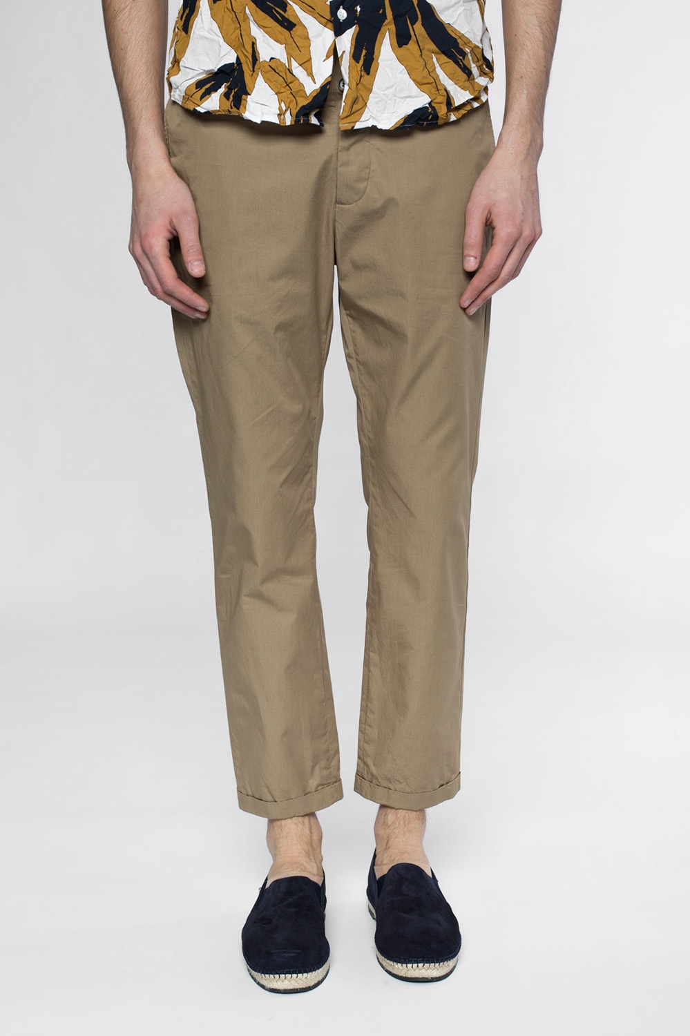 cuffed hem trousers