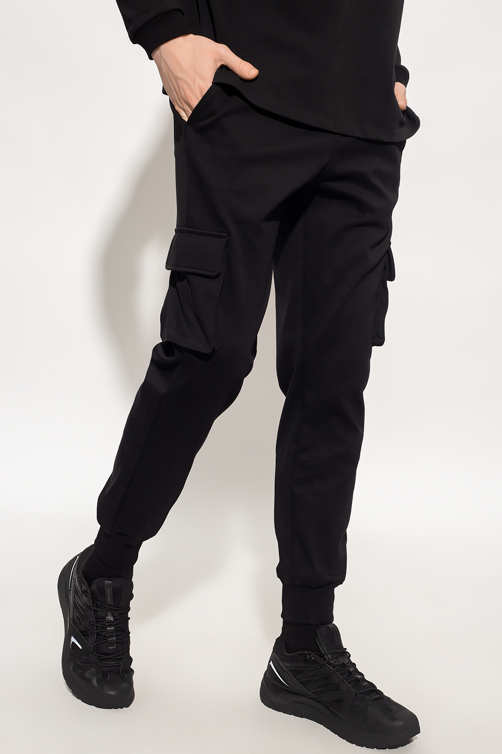 Moose Knuckles ‘Seaside’ cargo abstract trousers