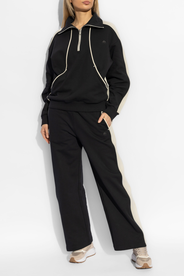 Moose Knuckles Sweatpants with side stripes
