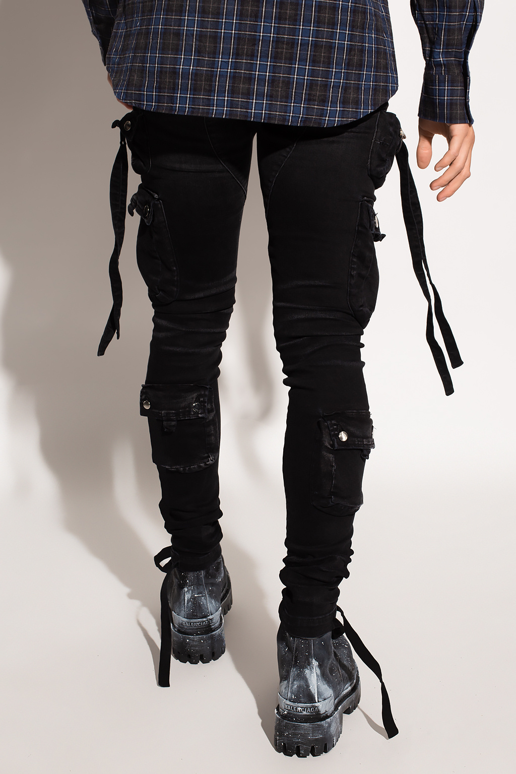 Amiri Jeans with multiple pockets