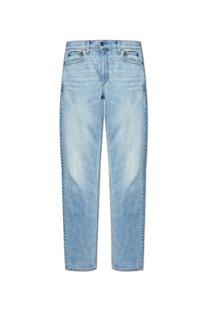 Slim type jeans