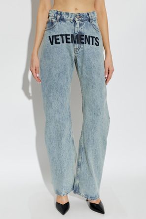 VETEMENTS Vaqueros con logo bordado