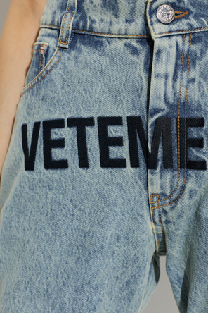 VETEMENTS Vaqueros con logo bordado
