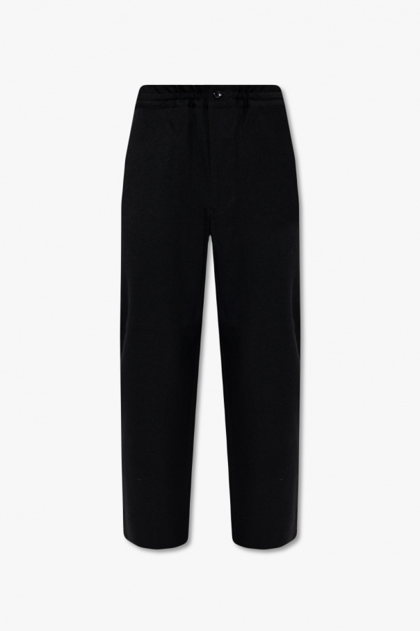 Chic comes easy in the stunning New Boyfriend jeans Relaxed-fitting trousers