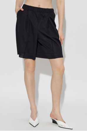 Pleats Please Issey Miyake Plissierte Shorts