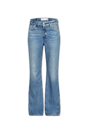 Hosen mit ausgestelltem Bein