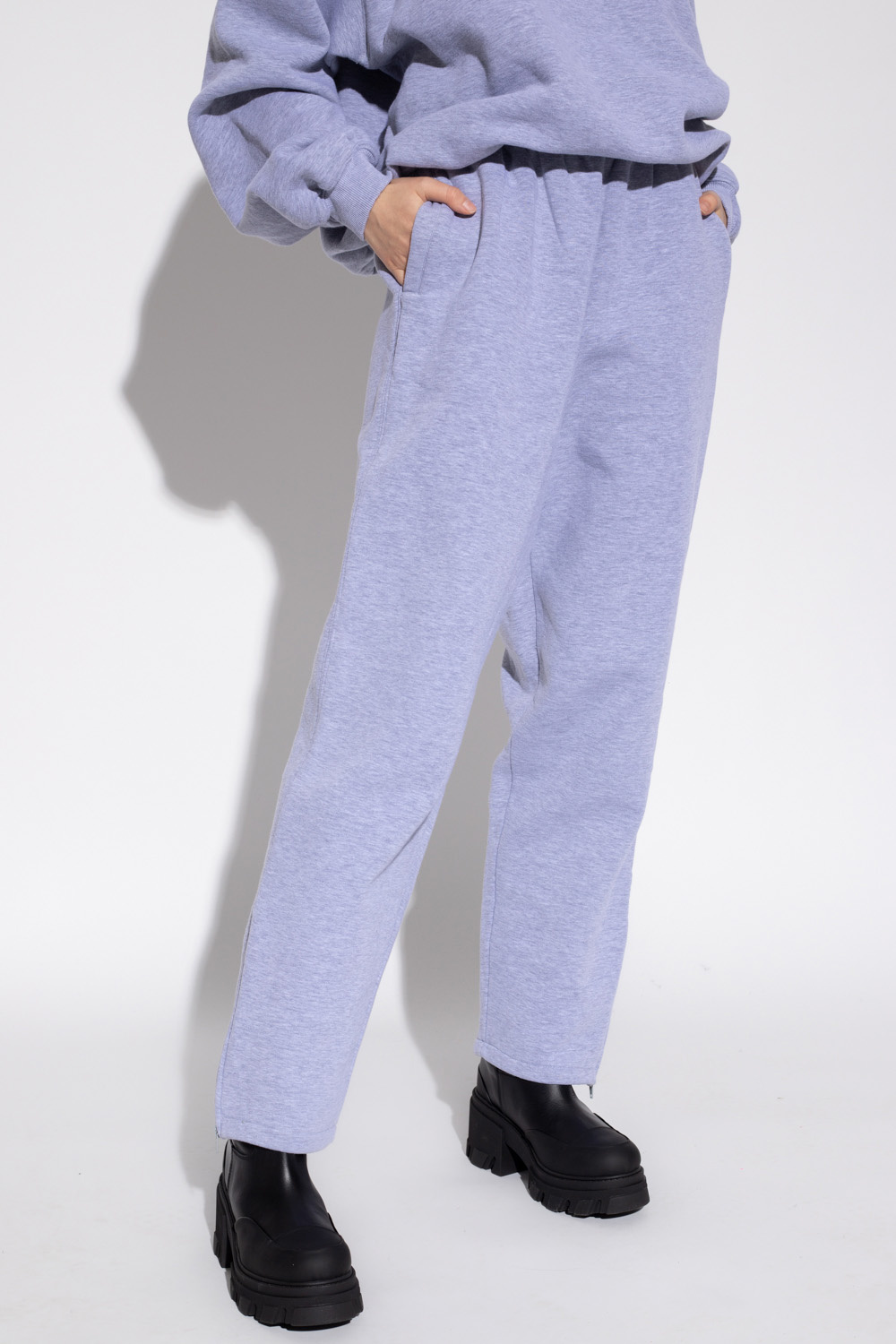 The Mannei ‘Bushra’ sweatpants