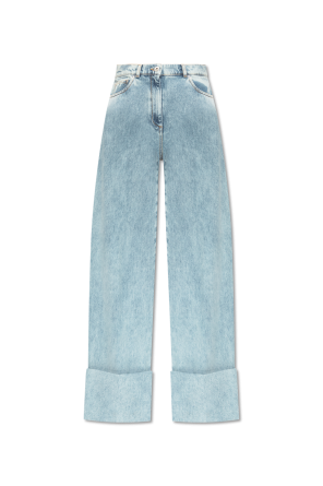 Jeans with rolled-up legs in a straight cut