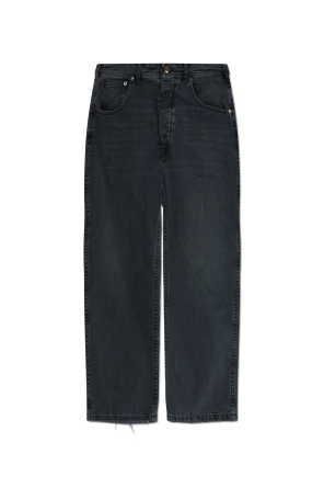 Jeans with raw edge finish