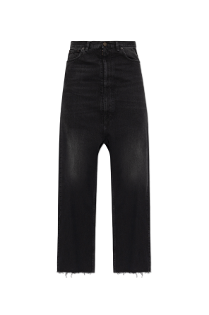Straight-leg jeans