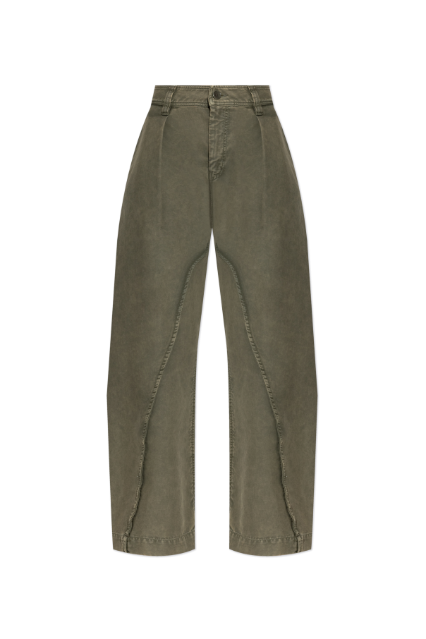 Trousers with seams on the legs od JW Anderson