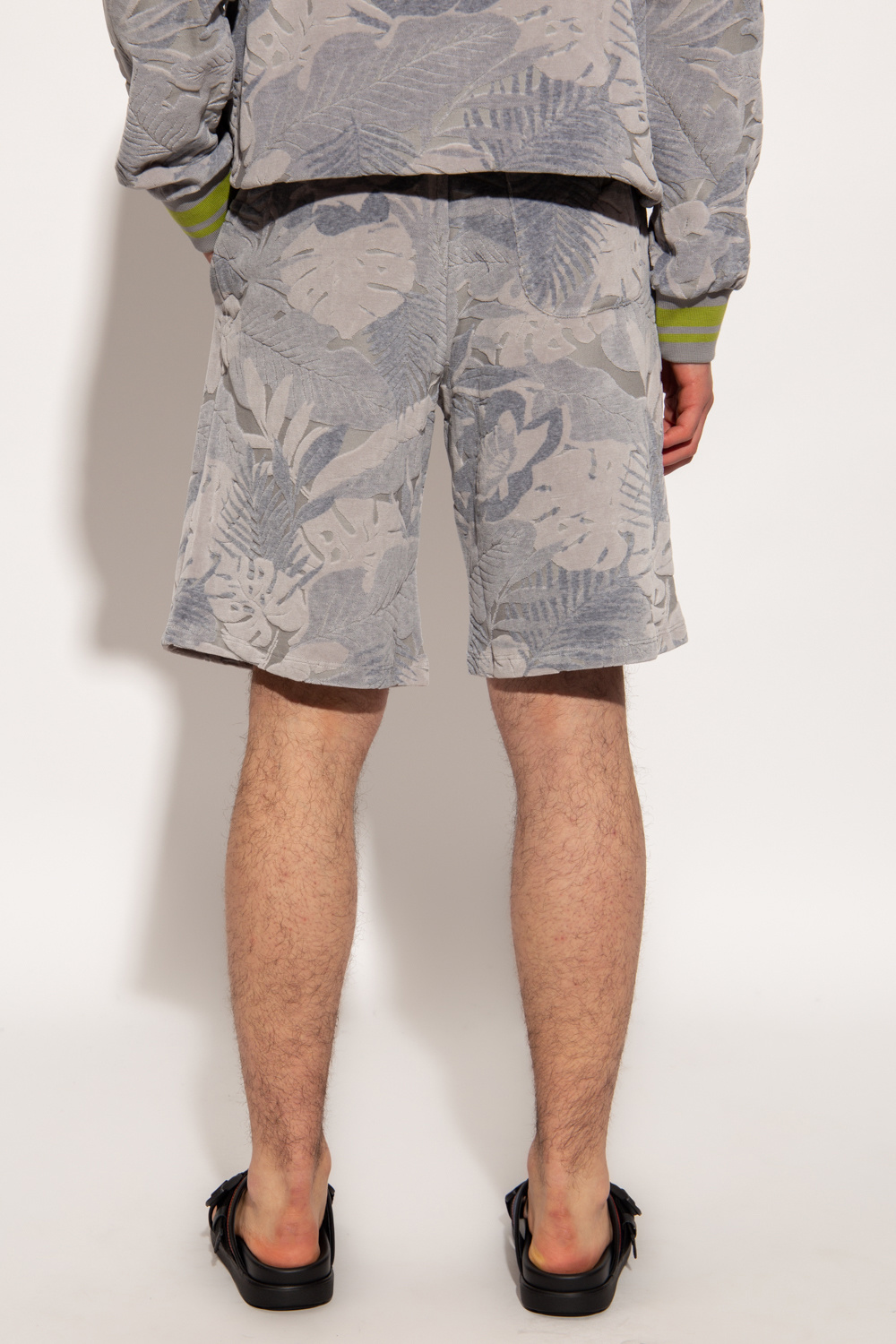Etro Patterned shorts