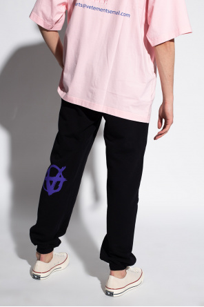 VETEMENTS Sweatpants with logo