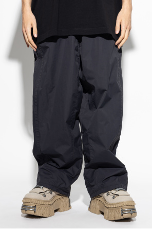 VETEMENTS Trousers with logo