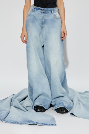 VETEMENTS Jeans with train