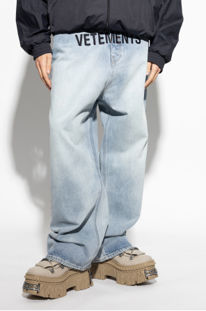 VETEMENTS Jeans with logo