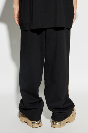 VETEMENTS Sweatpants with printed logo