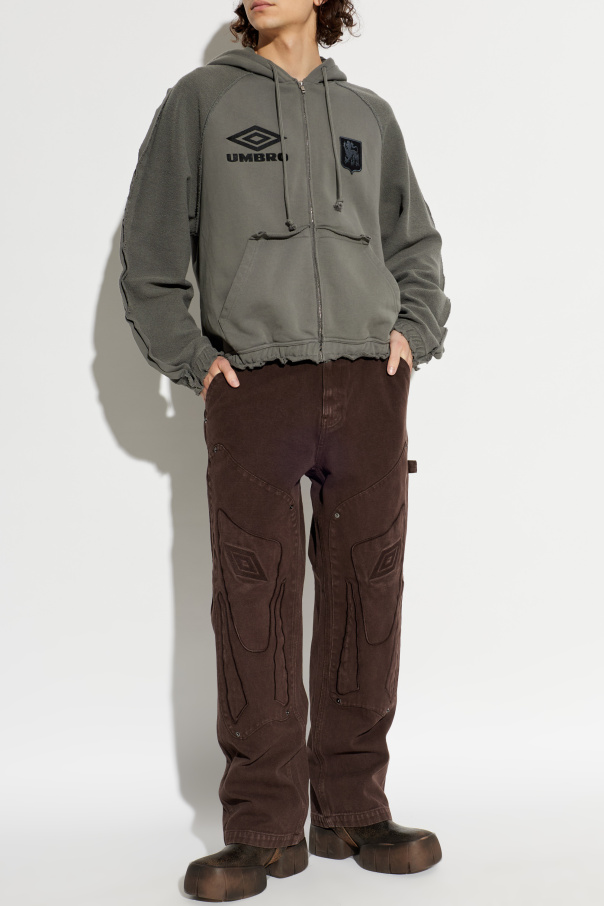 Umbro Jeans mit Ziernähten an den Hosenbeinen