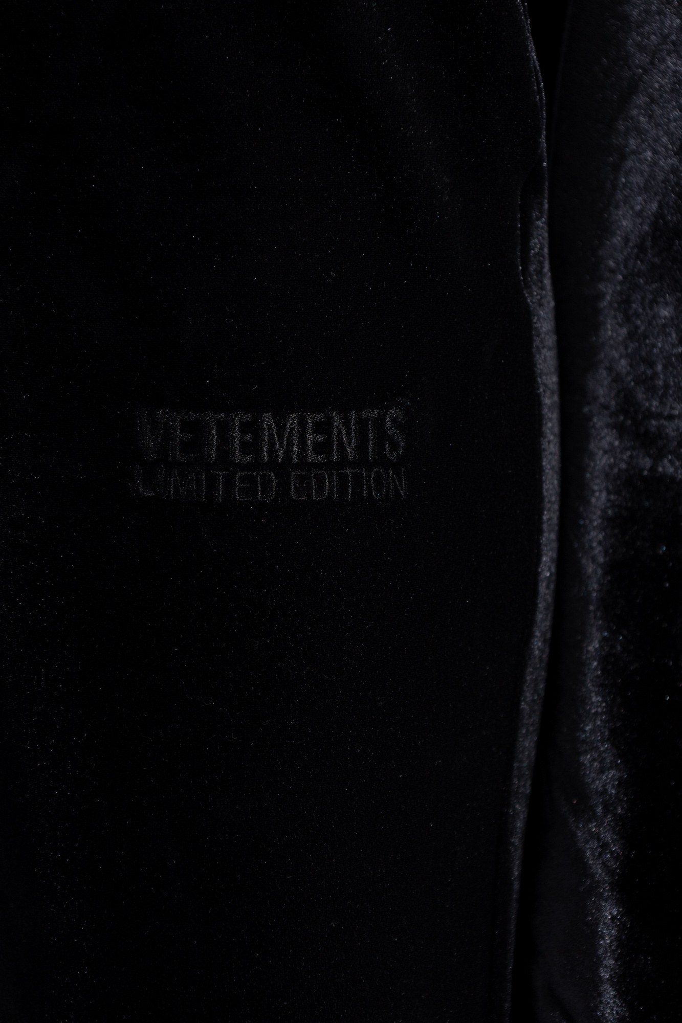 VETEMENTS Velvet trousers Pattern with logo