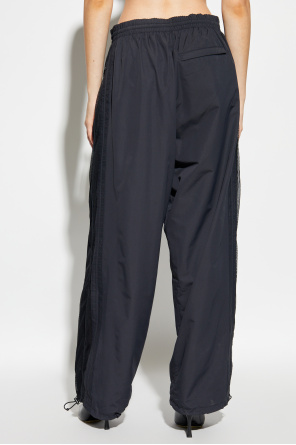 VETEMENTS Pantalones terminados con bajo ajustable