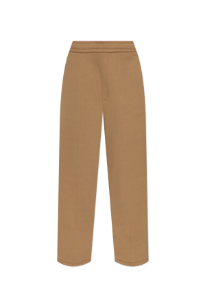 Pantalones deportivos con costuras