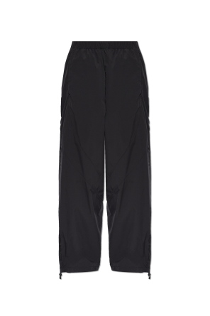 Wide-leg trousers